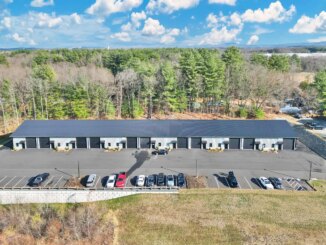 FOR LEASE: Enfield Industrial Flex/Storage Units