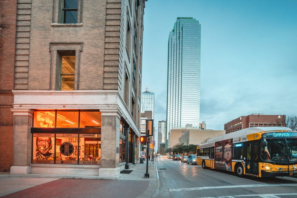 Purse Building 601 Elm St - Dallas TX commercial property for sale